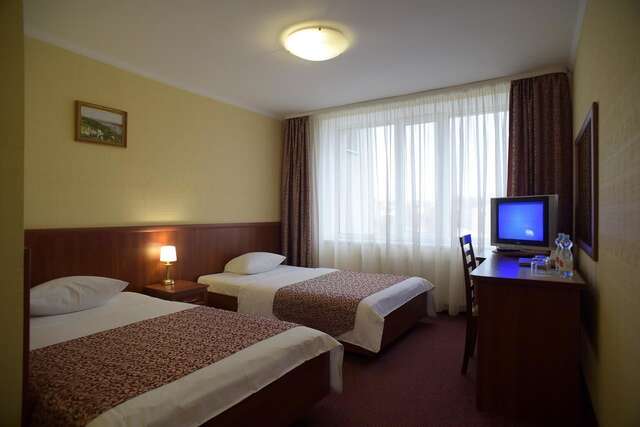 Отель Hotel Mir Ровно-15