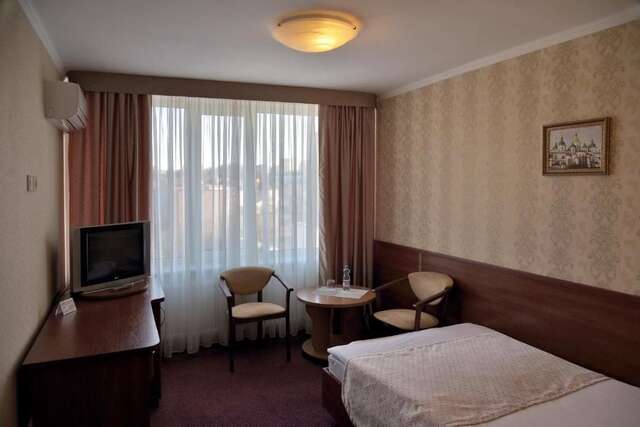 Отель Hotel Mir Ровно-37